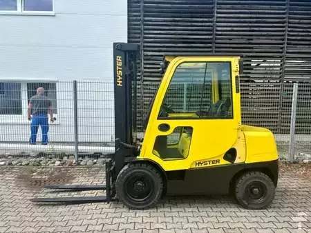 Dieselstapler  Hyster H 3.0 XT (2)