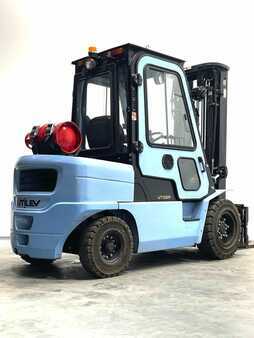 Hyster UT35P