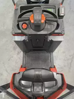 Chariots tracteurs 2018  Linde P50C-1190 (7)