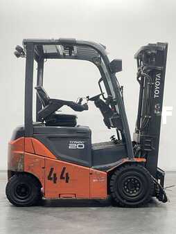 4-wiel elektrische heftrucks 2016  Toyota 8FBMKT20 (3)