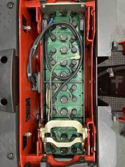 Tahač 2014  Linde P30C-1190 (9)