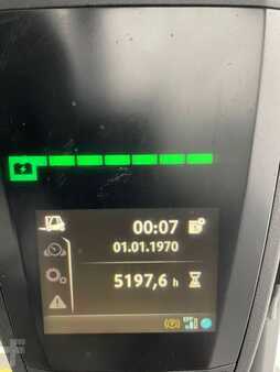 Carrelli elettrici 3 ruote 2018  Linde E18-02-386 (9)