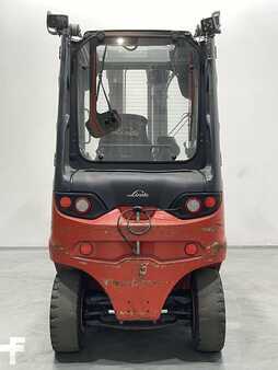 Elektromos 4 kerekű 2017  Linde E40H-01/600-388 (6)