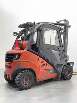 Gázüzemű targoncák 2018  Linde H25T-02-392 (2)