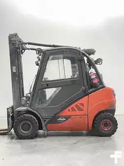 Gázüzemű targoncák 2018  Linde H25T-02-392 (4)