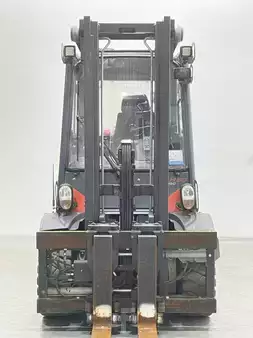 LPG VZV 2018  Linde H30T-02-393 (5)