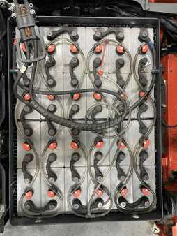 Carrelli elettrici 3 ruote 2019  Linde E18-02-386 (8)