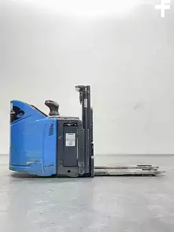 Pallestabler 2019  Linde D12HPSP-133 (3)