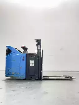 Pallestabler 2019  Linde D12HPSP-133 (3)