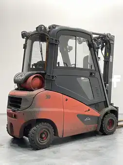 Treibgasstapler 2019  Linde H20T-01-391 (2)