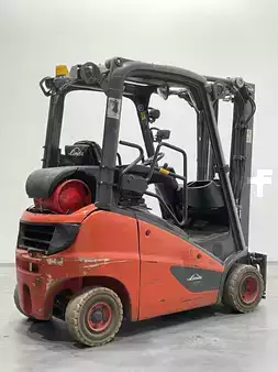 Chariots élévateurs GPL 2018  Linde H18T-01-391 (2)