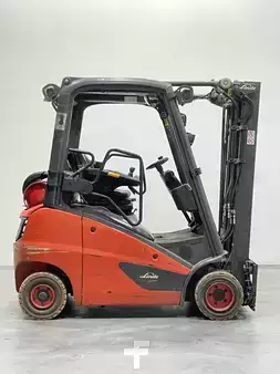 Chariots élévateurs GPL 2018  Linde H18T-01-391 (3)