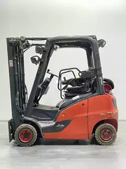 Chariots élévateurs GPL 2018  Linde H18T-01-391 (4)