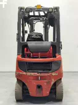 Chariots élévateurs GPL 2018  Linde H18T-01-391 (6)