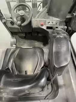 Eléctrica de 4 ruedas 2020  Linde E30-01-387 (7)