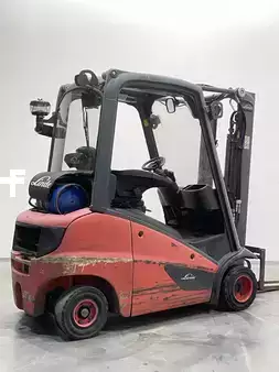 Chariots élévateurs GPL 2019  Linde H20T-01-391 (2)