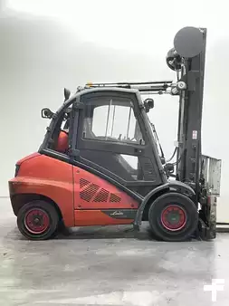 Gázüzemű targoncák 2018  Linde H50T-02/600-394 (3)