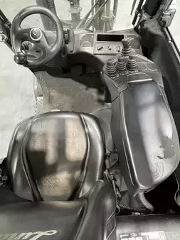Wózki widłowe diesel 2019  Linde H16D-01-391 (7)