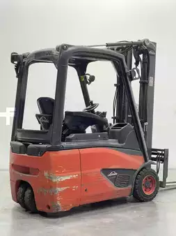 3-wiel elektrische heftrucks 2021  Linde E16-02-386 (2)