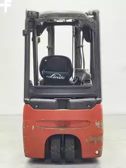 3-wiel elektrische heftrucks 2021  Linde E16-02-386 (6)