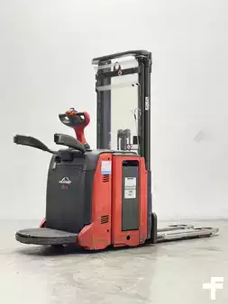 Stacker pedestre 2018  Linde D14AP-133 (2)