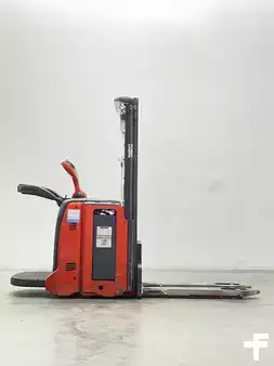 Stacker pedestre 2018  Linde D14AP-133 (3)