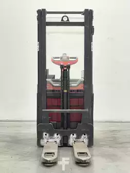 Stacker pedestre 2018  Linde D14AP-133 (5)