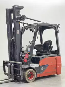 Sähkö - 3 pyör 2019  Linde E18-02-386-Li-Ion (1)