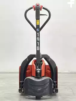 Electric Pallet Trucks 2022  Linde MT12-1131-Li-Ion (6)