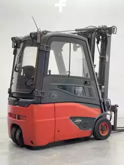3-wiel elektrische heftrucks 2019  Linde E16-02-386 (2)