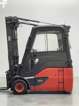 3-wiel elektrische heftrucks 2019  Linde E16-02-386 (4)