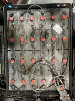 3-wiel elektrische heftrucks 2019  Linde E16-02-386 (8)