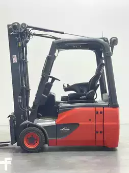3-wiel elektrische heftrucks 2018  Linde E16-02-386 (4)