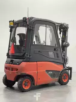 Elektro čtyřkolový VZV 2018  Linde E16P-02-386 (2)