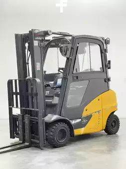 Empilhador diesel 2021  Linde H20D-02-391 (1)