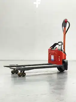 Transpallet elettrici 2019  Linde MT12-1131 (1)