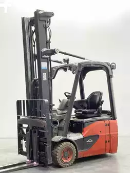 Elektrisk- 3 hjul 2021  Linde E15-02-386 (1)