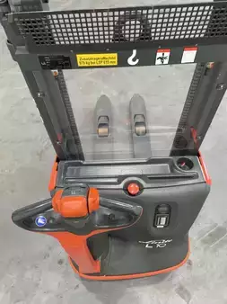 Stacker pedestre 2018  Linde L10-1172 (7)