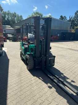 Carretilla elevadora GLP 2023 Mitsubishi FG35N (3)