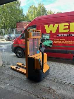 Hochhubwagen  Jungheinrich EJC 110 Baujahr 2009 HH 2,5 M Akku Neu 2025 (1)