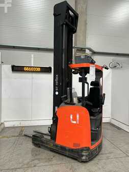 Schubmaststapler 2018  BT RRE140H (1)
