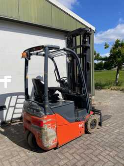 3-wiel elektrische heftrucks 2016  Toyota 8FBE15T (6)