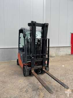 4-wiel elektrische heftrucks 2019  Toyota 8FBM16T (2)