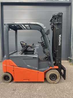 Elektro čtyřkolový VZV 2017  Toyota 8FBMT25 (1)