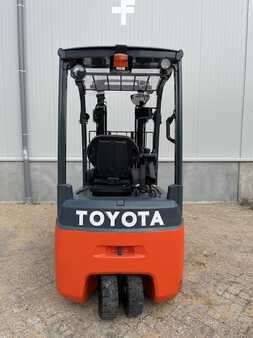 Elektro tříkolové VZV 2018  Toyota 8FBE16T (7)