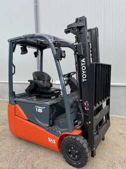 Elektro tříkolové VZV 2018  Toyota 8FBE16T (1)