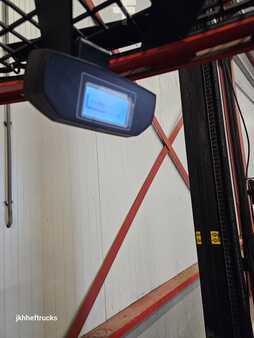 Chariots à mât rétractable 2017  BT RRE140H (5)