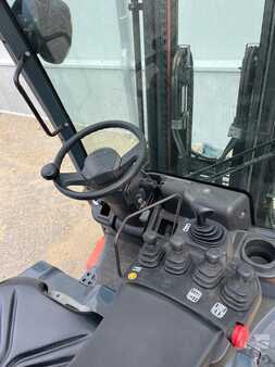 Chariots électriques à 4 roues 2017  Toyota 8FBM20T (10)