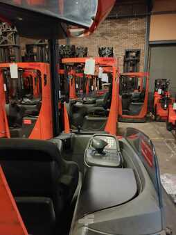 Työntömastotrukki 2017 BT RRE140H (2)