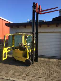 Hyster J160